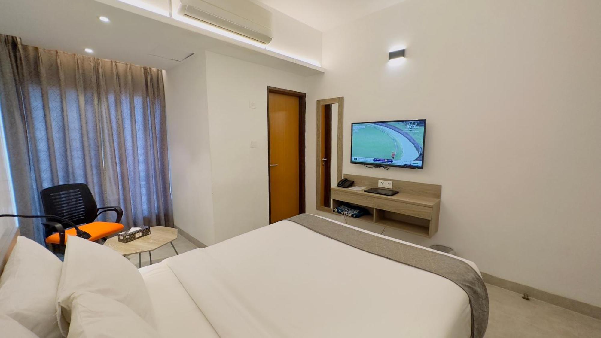 Priyo Nibash Stylish Residential Hotel Dacca Exterior foto
