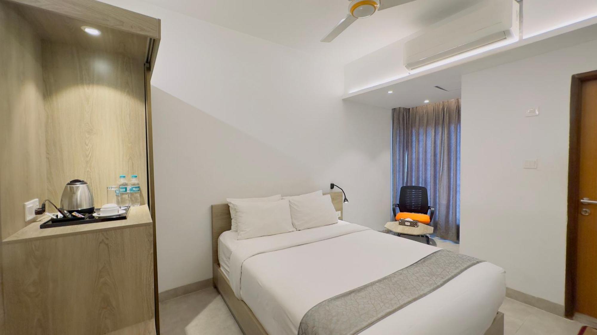 Priyo Nibash Stylish Residential Hotel Dacca Exterior foto